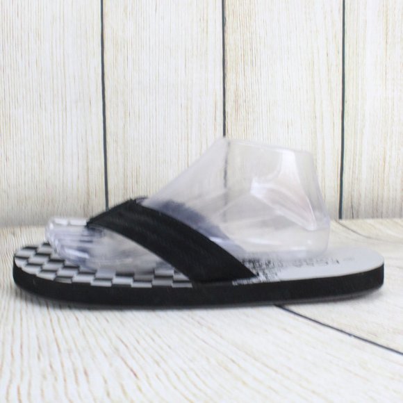 Esca Footwear Other - ESCA Footwear Beach Flip Flops Size 9